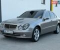 Сірий Мерседес Е-Клас, об'ємом двигуна 2.2 л та пробігом 452 тис. км за 6800 $, фото 1 на Automoto.ua