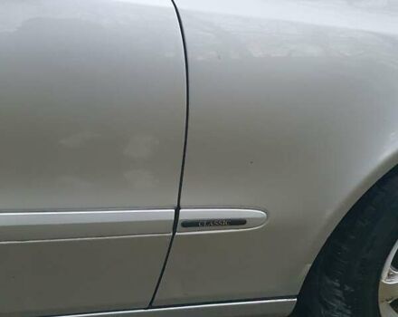 Серый Мерседес Е-Класс, объемом двигателя 1.8 л и пробегом 248 тыс. км за 4800 $, фото 34 на Automoto.ua