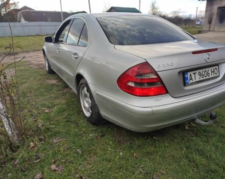 Серый Мерседес Е-Класс, объемом двигателя 2.1 л и пробегом 420 тыс. км за 5600 $, фото 1 на Automoto.ua