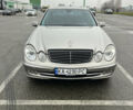 Сірий Мерседес Е-Клас, об'ємом двигуна 2.2 л та пробігом 355 тис. км за 7000 $, фото 3 на Automoto.ua