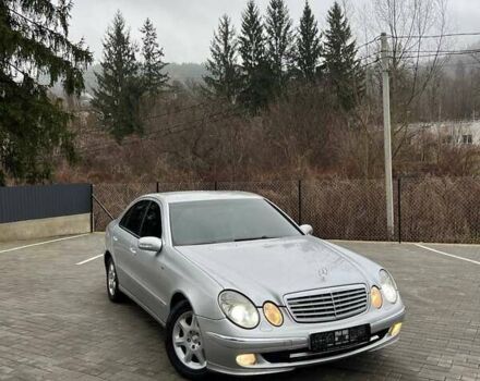 Сірий Мерседес Е-Клас, об'ємом двигуна 2.2 л та пробігом 320 тис. км за 5200 $, фото 1 на Automoto.ua