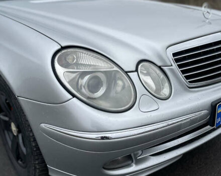 Сірий Мерседес Е-Клас, об'ємом двигуна 2.2 л та пробігом 265 тис. км за 5900 $, фото 6 на Automoto.ua