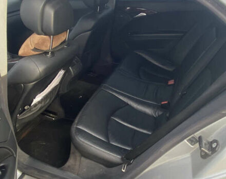 Серый Мерседес Е-Класс, объемом двигателя 2.2 л и пробегом 323 тыс. км за 6700 $, фото 7 на Automoto.ua