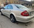 Серый Мерседес Е-Класс, объемом двигателя 1.8 л и пробегом 345 тыс. км за 6000 $, фото 2 на Automoto.ua