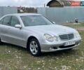 Серый Мерседес Е-Класс, объемом двигателя 2.6 л и пробегом 230 тыс. км за 3900 $, фото 1 на Automoto.ua