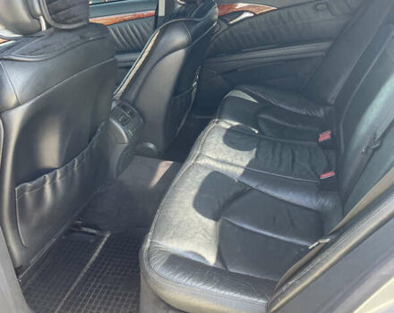 Сірий Мерседес Е-Клас, об'ємом двигуна 2.69 л та пробігом 540 тис. км за 6500 $, фото 10 на Automoto.ua