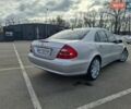 Серый Мерседес Е-Класс, объемом двигателя 1.8 л и пробегом 287 тыс. км за 5200 $, фото 4 на Automoto.ua