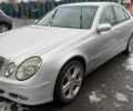 Сірий Мерседес Е-Клас, об'ємом двигуна 2.2 л та пробігом 490 тис. км за 6500 $, фото 1 на Automoto.ua
