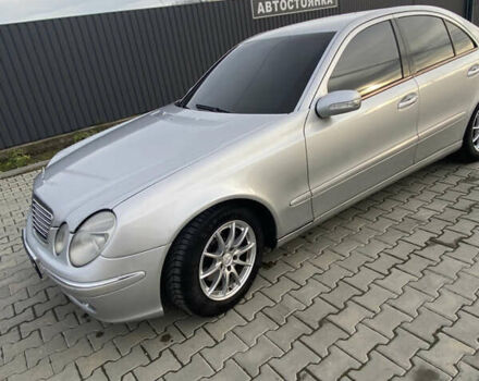 Серый Мерседес Е-Класс, объемом двигателя 2.2 л и пробегом 323 тыс. км за 6700 $, фото 5 на Automoto.ua