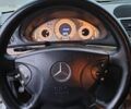 Серый Мерседес Е-Класс, объемом двигателя 3.2 л и пробегом 448 тыс. км за 4299 $, фото 14 на Automoto.ua