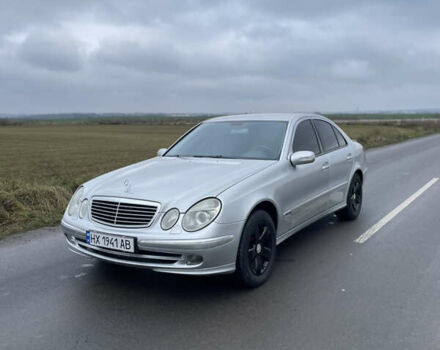 Сірий Мерседес Е-Клас, об'ємом двигуна 2.2 л та пробігом 265 тис. км за 5900 $, фото 4 на Automoto.ua