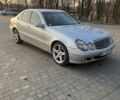 Серый Мерседес Е-Класс, объемом двигателя 2.7 л и пробегом 350 тыс. км за 6400 $, фото 1 на Automoto.ua