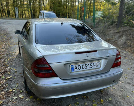 Мерседес Е-Класс 2003 в Черновцах на Automoto.ua Серый Мерседес Е-Класс, объемом двигателя 3.2 л и пробегом 400 тыс. км за 7000 $, фото 65 на Automoto.ua