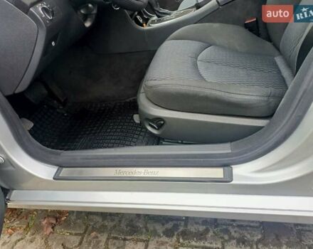 Серый Мерседес Е-Класс, объемом двигателя 1.8 л и пробегом 292 тыс. км за 6900 $, фото 14 на Automoto.ua