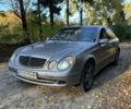 Мерседес Е-Класс 2003 в Черновцах на Automoto.ua Серый Мерседес Е-Класс, объемом двигателя 3.2 л и пробегом 400 тыс. км за 7000 $, фото 3 на Automoto.ua
