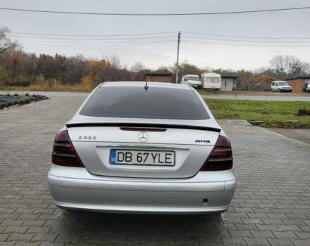 Серый Мерседес Е-Класс, объемом двигателя 2.2 л и пробегом 406 тыс. км за 2650 $, фото 4 на Automoto.ua