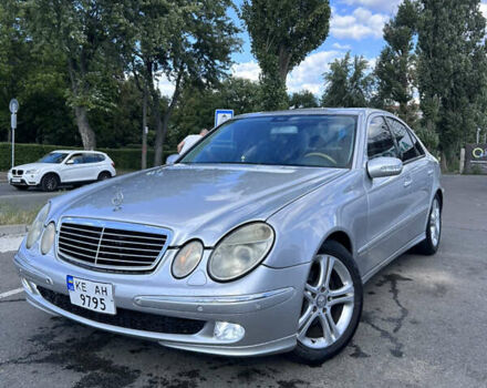 Серый Мерседес Е-Класс, объемом двигателя 3.2 л и пробегом 350 тыс. км за 6500 $, фото 7 на Automoto.ua