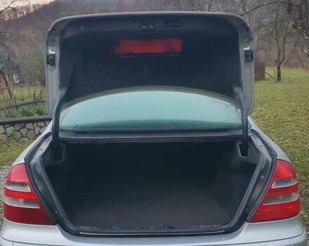 Серый Мерседес Е-Класс, объемом двигателя 1.8 л и пробегом 248 тыс. км за 4800 $, фото 39 на Automoto.ua