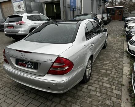 Серый Мерседес Е-Класс, объемом двигателя 3.2 л и пробегом 350 тыс. км за 7500 $, фото 3 на Automoto.ua