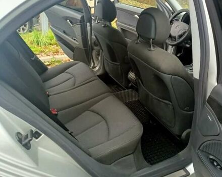 Серый Мерседес Е-Класс, объемом двигателя 1.8 л и пробегом 292 тыс. км за 6900 $, фото 18 на Automoto.ua