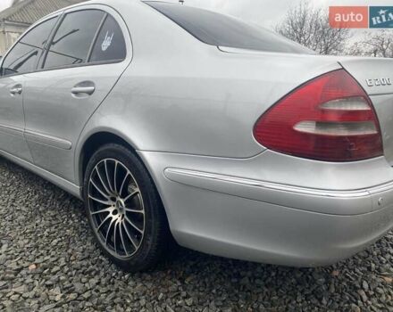 Сірий Мерседес Е-Клас, об'ємом двигуна 1.8 л та пробігом 207 тис. км за 5700 $, фото 4 на Automoto.ua