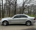 Серый Мерседес Е-Класс, объемом двигателя 3.2 л и пробегом 350 тыс. км за 5999 $, фото 4 на Automoto.ua
