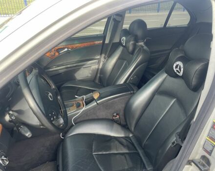 Серый Мерседес Е-Класс, объемом двигателя 2.7 л и пробегом 200 тыс. км за 8000 $, фото 6 на Automoto.ua