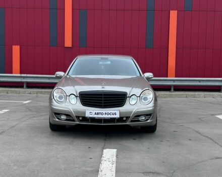 Сірий Мерседес Е-Клас, об'ємом двигуна 2.7 л та пробігом 382 тис. км за 7490 $, фото 2 на Automoto.ua