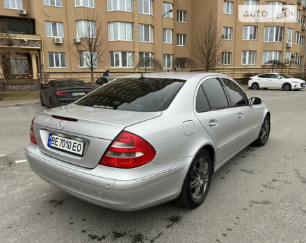 Серый Мерседес Е-Класс, объемом двигателя 2.7 л и пробегом 329 тыс. км за 6660 $, фото 7 на Automoto.ua