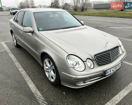 Сірий Мерседес Е-Клас, об'ємом двигуна 2.2 л та пробігом 355 тис. км за 7000 $, фото 2 на Automoto.ua