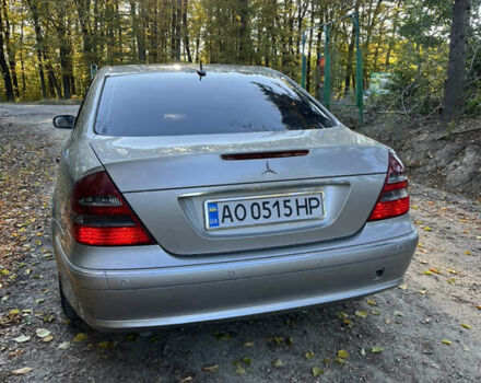 Мерседес Е-Класс 2003 в Черновцах на Automoto.ua Серый Мерседес Е-Класс, объемом двигателя 3.2 л и пробегом 400 тыс. км за 7000 $, фото 8 на Automoto.ua