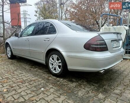 Серый Мерседес Е-Класс, объемом двигателя 1.8 л и пробегом 292 тыс. км за 6900 $, фото 4 на Automoto.ua