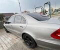 Серый Мерседес Е-Класс, объемом двигателя 2.15 л и пробегом 325 тыс. км за 6300 $, фото 7 на Automoto.ua