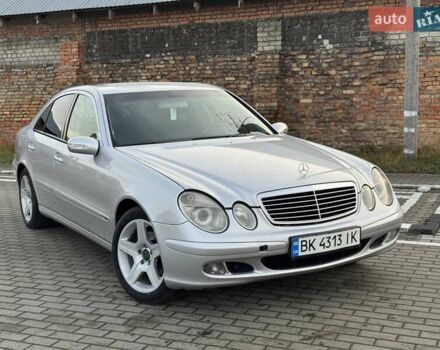 Серый Мерседес Е-Класс, объемом двигателя 2.1 л и пробегом 473 тыс. км за 5750 $, фото 19 на Automoto.ua