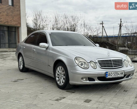 Серый Мерседес Е-Класс, объемом двигателя 2.7 л и пробегом 270 тыс. км за 7800 $, фото 4 на Automoto.ua