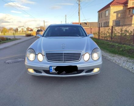 Сірий Мерседес Е-Клас, об'ємом двигуна 2.2 л та пробігом 412 тис. км за 5500 $, фото 2 на Automoto.ua