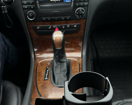 Сірий Мерседес Е-Клас, об'ємом двигуна 2.1 л та пробігом 485 тис. км за 7900 $, фото 19 на Automoto.ua