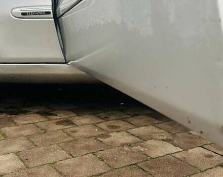 Серый Мерседес Е-Класс, объемом двигателя 3.2 л и пробегом 528 тыс. км за 4500 $, фото 14 на Automoto.ua