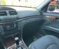 Серый Мерседес Е-Класс, объемом двигателя 2.15 л и пробегом 417 тыс. км за 7500 $, фото 58 на Automoto.ua