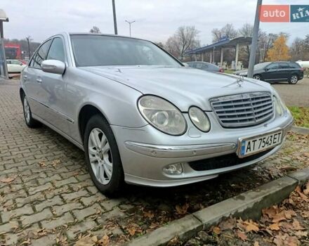 Серый Мерседес Е-Класс, объемом двигателя 1.8 л и пробегом 292 тыс. км за 6900 $, фото 2 на Automoto.ua