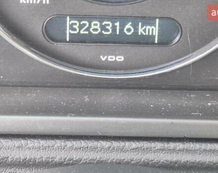 Сірий Мерседес Е-Клас, об'ємом двигуна 2.15 л та пробігом 328 тис. км за 8800 $, фото 8 на Automoto.ua