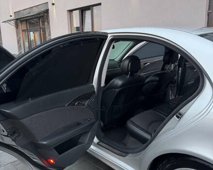 Сірий Мерседес Е-Клас, об'ємом двигуна 1.8 л та пробігом 30 тис. км за 5599 $, фото 24 на Automoto.ua