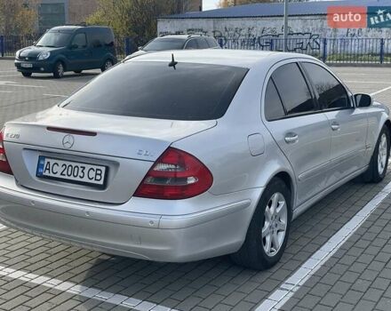Серый Мерседес Е-Класс, объемом двигателя 2.7 л и пробегом 200 тыс. км за 8000 $, фото 14 на Automoto.ua