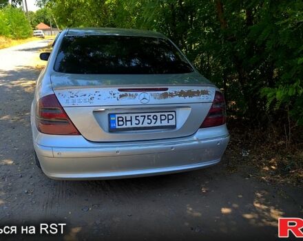 Серый Мерседес Е-Класс, объемом двигателя 2.1 л и пробегом 120 тыс. км за 6500 $, фото 2 на Automoto.ua