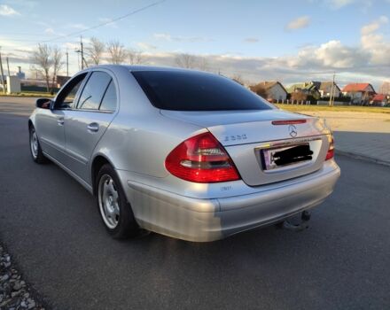 Сірий Мерседес Е-Клас, об'ємом двигуна 2.2 л та пробігом 412 тис. км за 5500 $, фото 4 на Automoto.ua