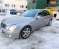 Серый Мерседес Е-Класс, объемом двигателя 3.2 л и пробегом 350 тыс. км за 7900 $, фото 12 на Automoto.ua