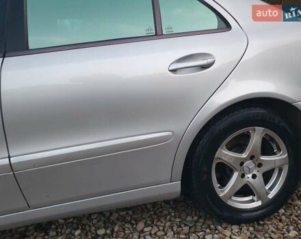 Серый Мерседес Е-Класс, объемом двигателя 1.8 л и пробегом 248 тыс. км за 4800 $, фото 32 на Automoto.ua