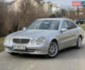 Сірий Мерседес Е-Клас, об'ємом двигуна 3.2 л та пробігом 380 тис. км за 7999 $, фото 1 на Automoto.ua