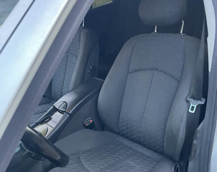 Серый Мерседес Е-Класс, объемом двигателя 2.15 л и пробегом 339 тыс. км за 5500 $, фото 13 на Automoto.ua