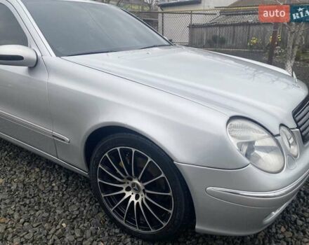 Сірий Мерседес Е-Клас, об'ємом двигуна 1.8 л та пробігом 207 тис. км за 5700 $, фото 1 на Automoto.ua